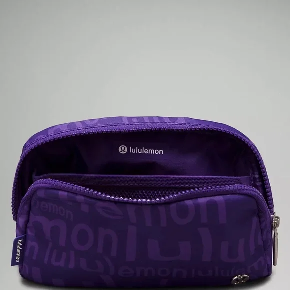 Lululemon 🍋 New everywhere belt bag Wobbly Wordmark , Atomic  Purple Petrol NWT - Picture 5 of 7